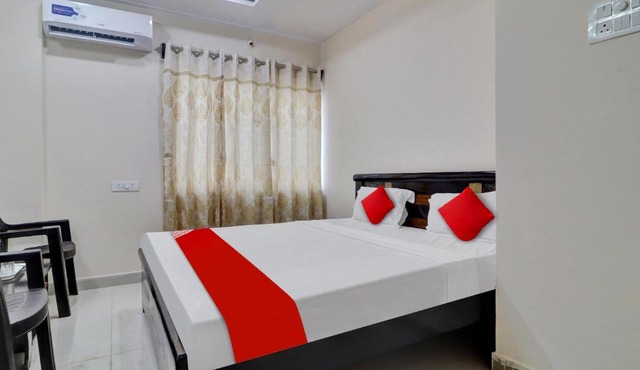 Hotel O Shri Ganesh Residency
