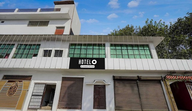 Hotel O Sultanpur Railway Junction