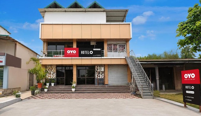 Hotel O Uttaranchal University Dehradun