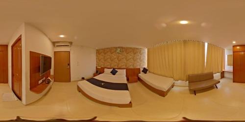 HOTEL O V3R Residency