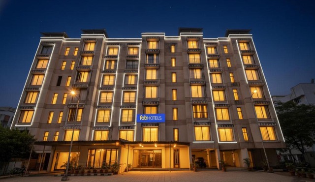 Hotel Omkar & Lodging - Phoenix Market City