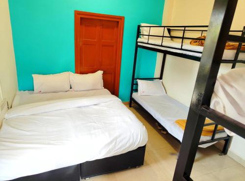 Hotel Omkar Regency AC Guest House Goregaon West
