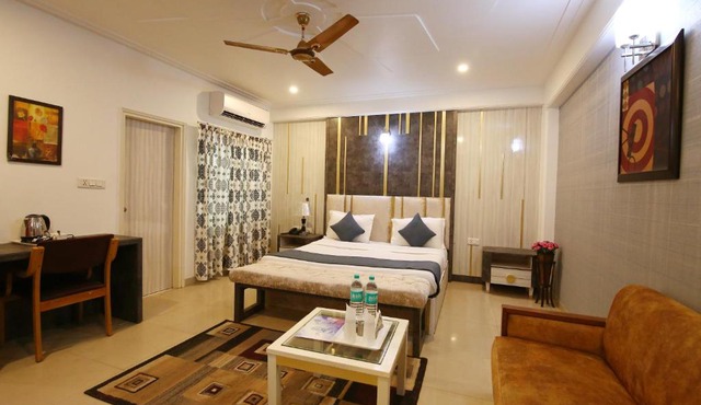 Hotel Opera Delhi International Airport