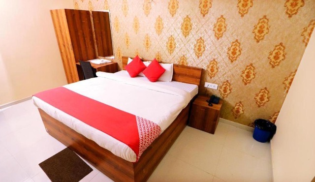Hotel pardesi