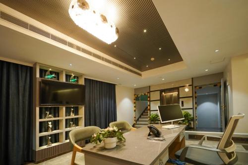 Hotel Park Inn Nellore - Near the Hospital & Highway