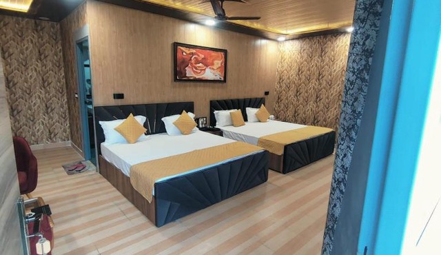 Hotel Pearl Residency
