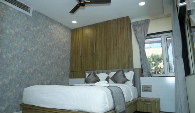 HOTEL PHOENIX GRAND
