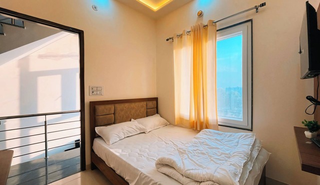 Hotel Pooja Jaipur