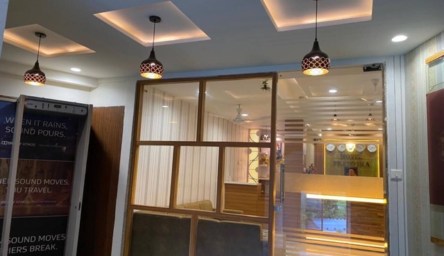 Hotel Prayosha