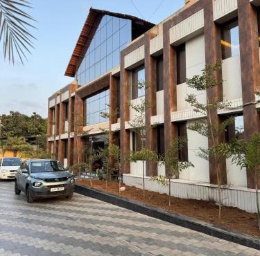 Hotel Prince Garden Daman