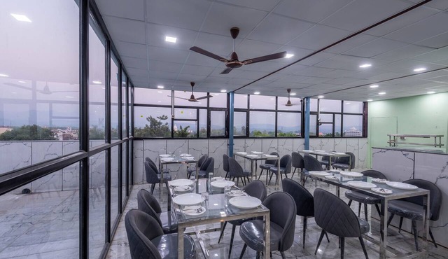 Hotel Purple Dot Haridwar