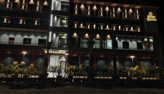 Hotel Raas Vrindavan
