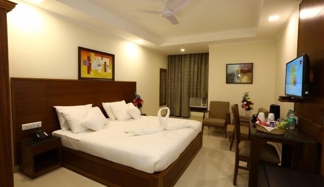 Hotel Rainbow in Ghaziabad