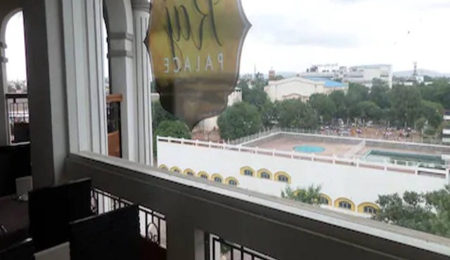 Hotel Raj Palace