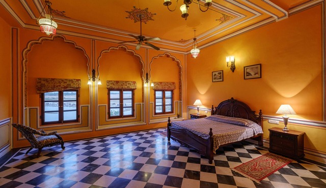Hotel Rajmahal Palace