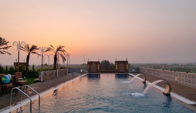 Hotel Rajmahal Roorkee