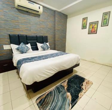 hotel rajtilak