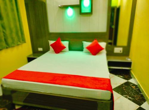 Hotel Rinkesh Grand