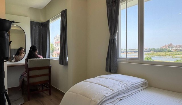 HOTEL RIVER VIEW with WiFi and AC in delightful Tiruchchirappalli