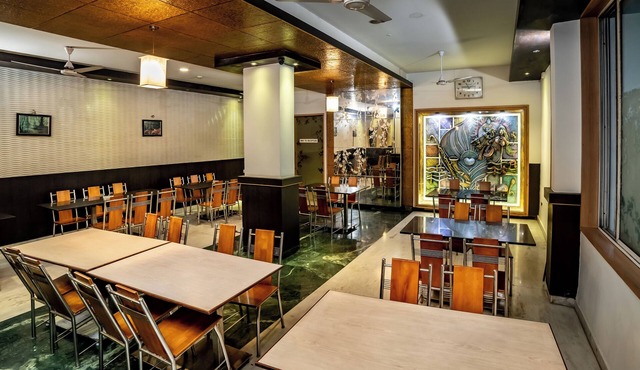 Hotel RKV Residency