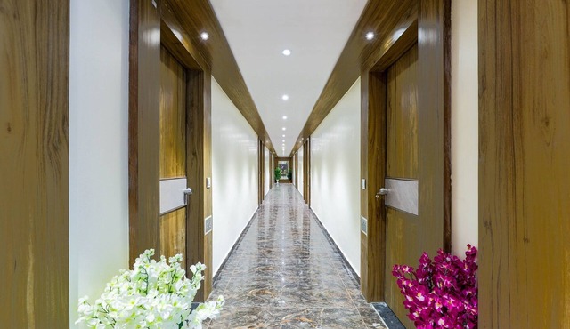 Hotel Rose Gold