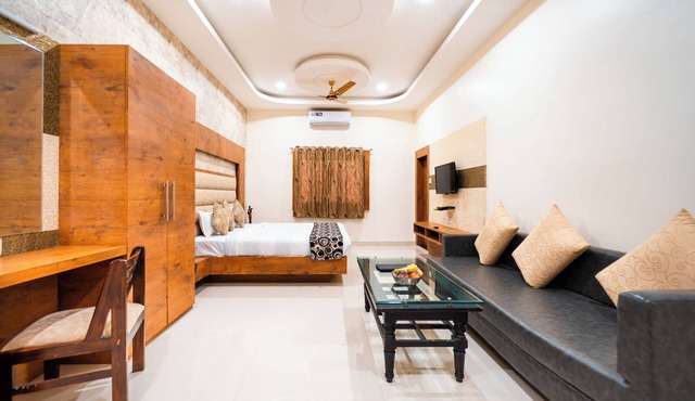 Hotel Royal Palace - Sagar