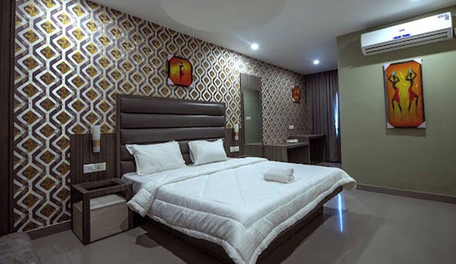 Hotel Royal Retreat
