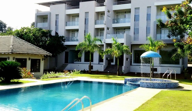 Hotel Sadhana Executive
