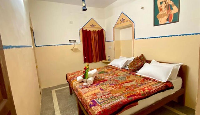 Hotel Sandstone Villa,