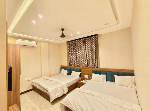 Hotel Sanskar Palace