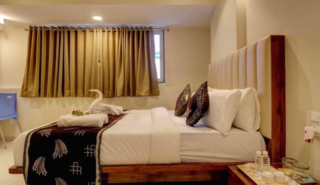 Hotel Sapphire Inn