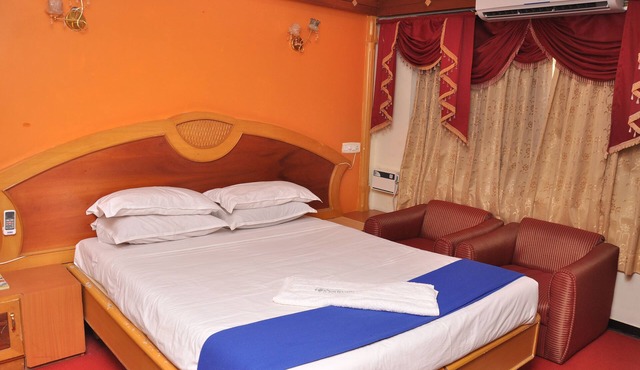 Hotel Sathyam