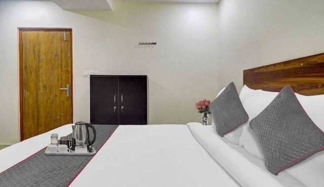 Hotel Satya Inn