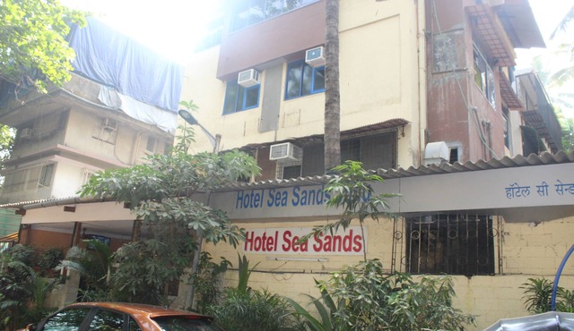 Hotel Sea Sands