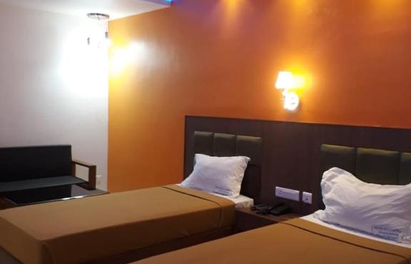 Hotel Seven Hills