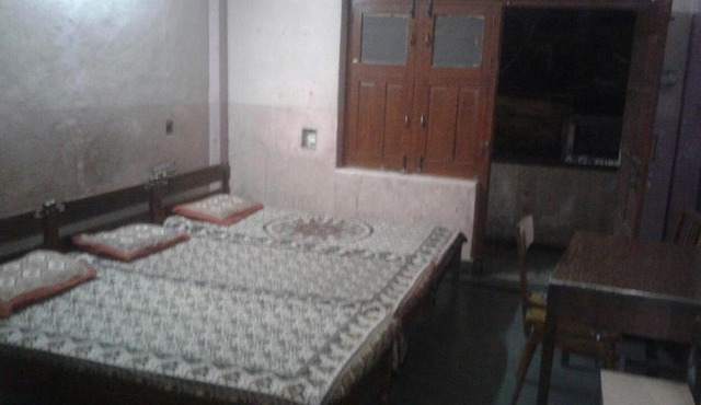 Hotel Shanti Nivas