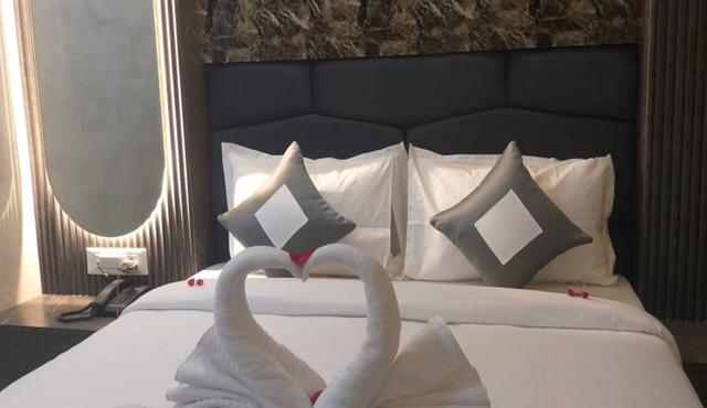 Hotel Shashi Grand Jamui