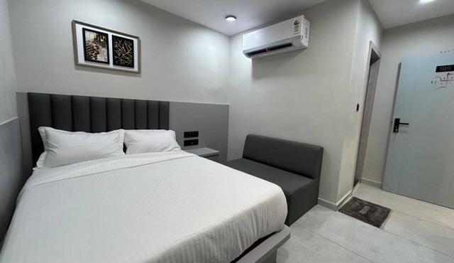 hotel shiva inn bopal