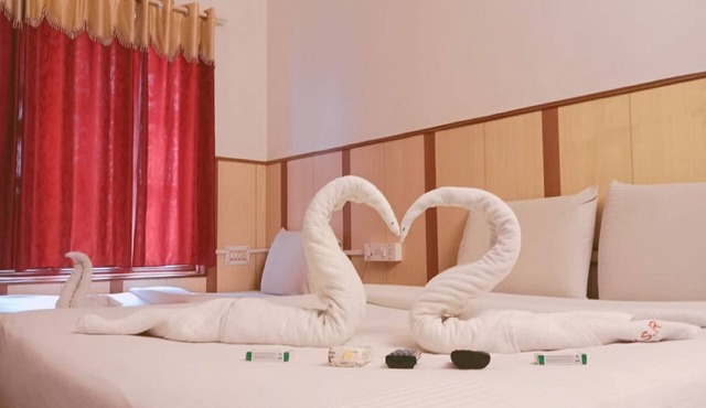 Hotel Shivaals Residency