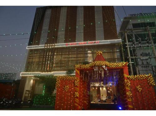 Hotel Shree Nikatan