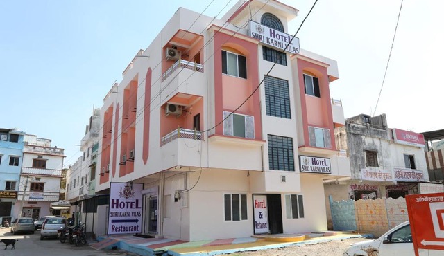 Hotel Shri Karni Vilas & SPA