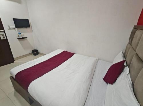 Hotel Silver Shine Jogeshwari