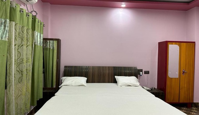 HOTEL SILVER STAR