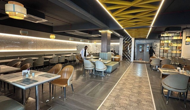 Hotel SN Grand
