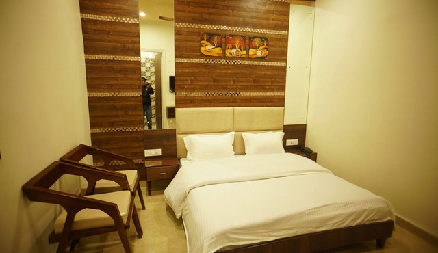 HOTEL SOLUXE