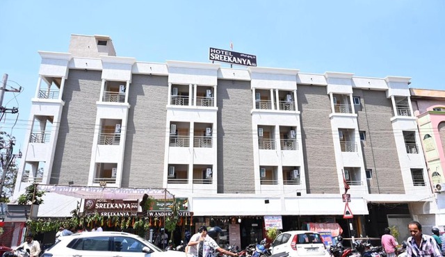 Hotel Sree Kanya Inn