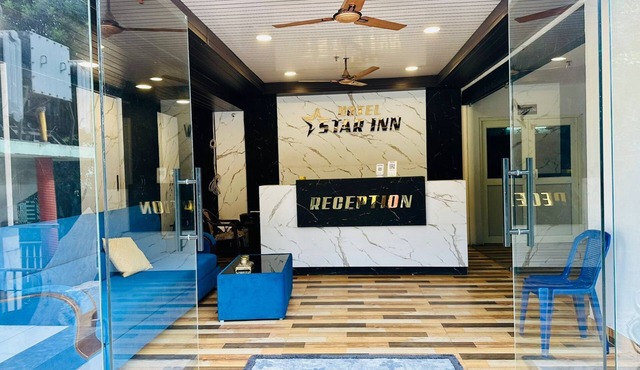 Hotel Star Inn