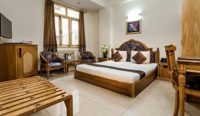 Hotel Sunstar Residency
