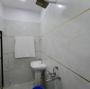 Hotel Suraj Palace And Restaurant