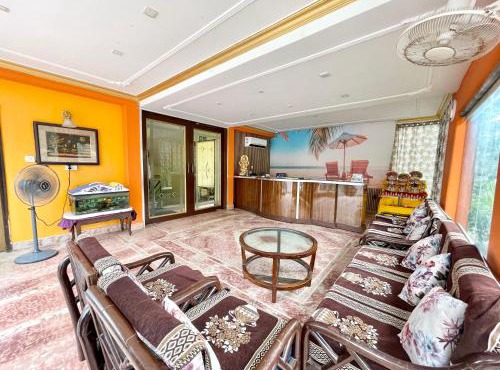 Hotel Surya Beach inn ! PURI near-sea-beach-and-temple fully-air-conditioned-hotel with-lift-and-parking-facility - 3